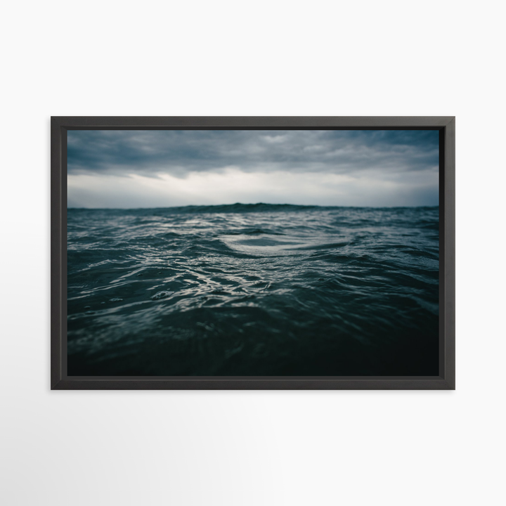 V- 39x26 / Black / Full Bleed