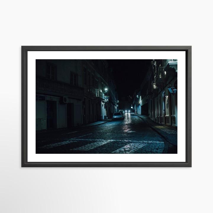 V- 39x26 / Black / Matted