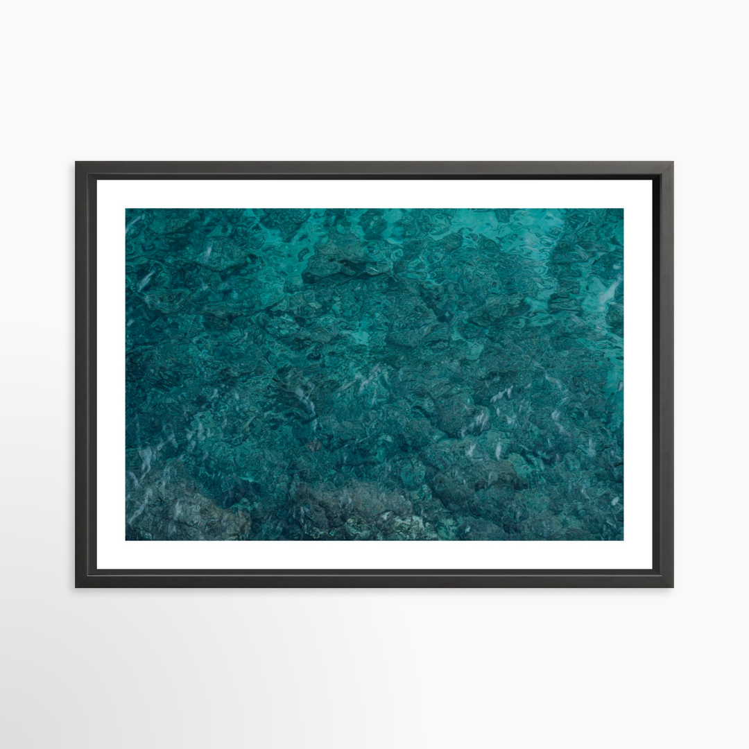 V- 39x26 / Black / Matted