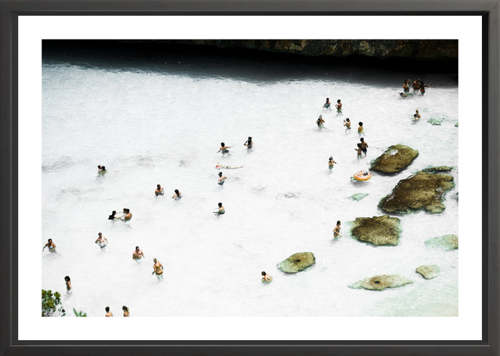 V- 39x26 / Black / Matted