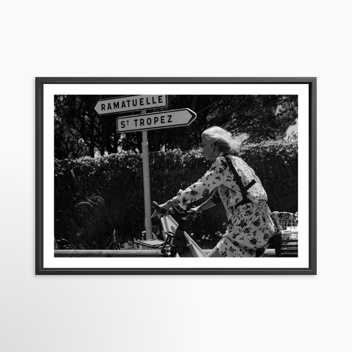 VI - 51x34 / Black / Matted