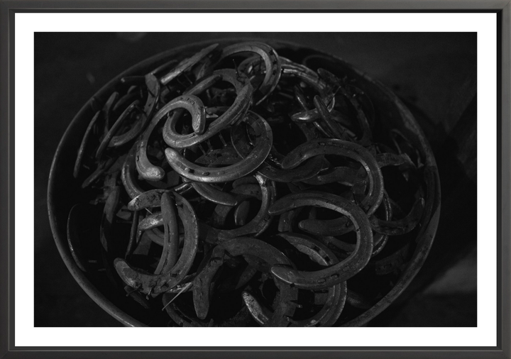VI - 51x34 / Black / Matted