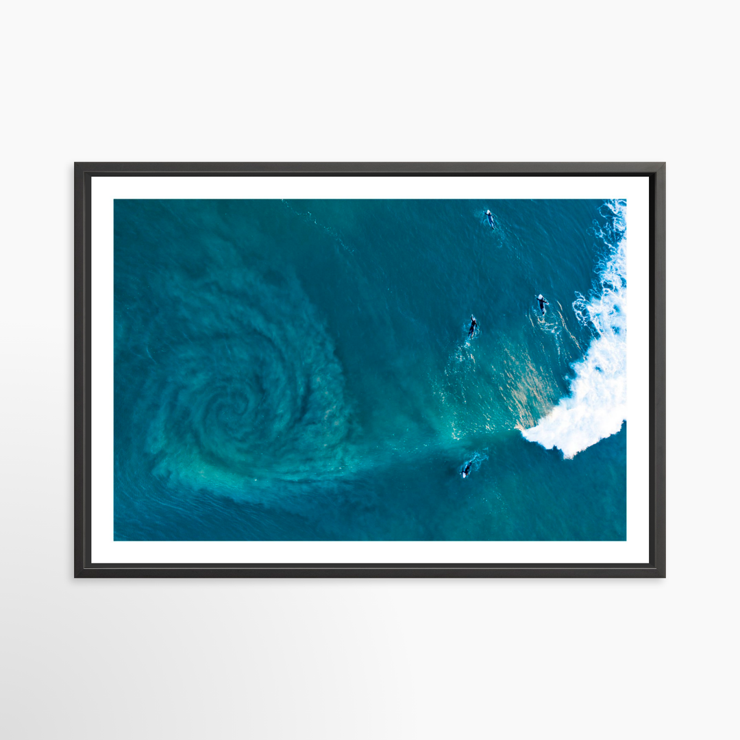 VI - 51x34 / Black / Matted