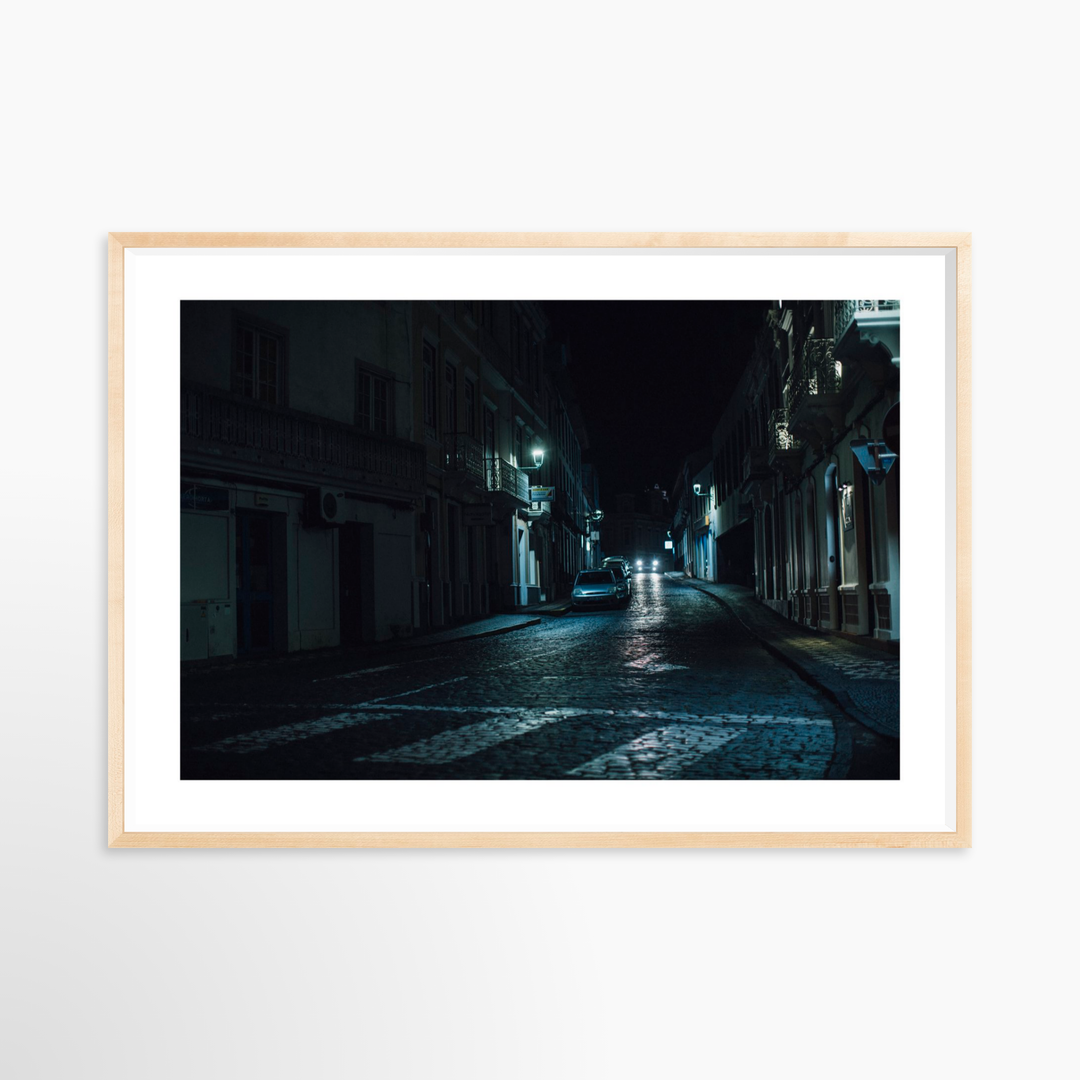 V- 39x26 / Natural / Matted