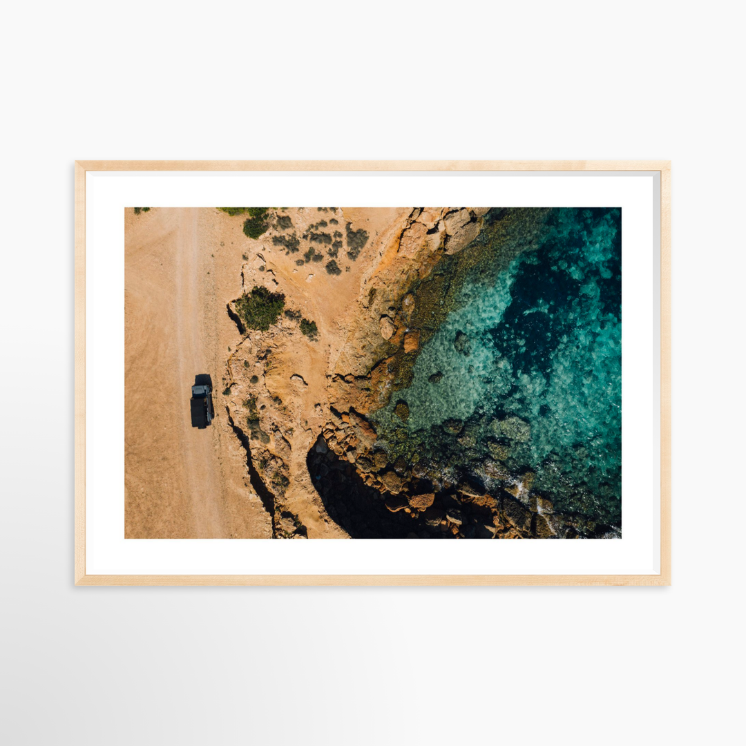 V- 39x26 / Natural / Matted