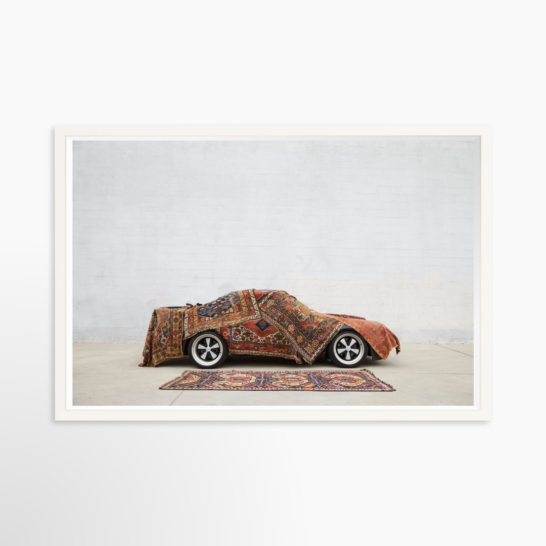 V - 39x26 / White / Full Bleed