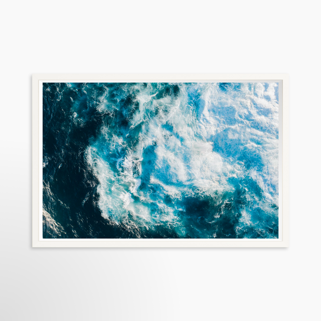 V- 39x26 / White / Full Bleed