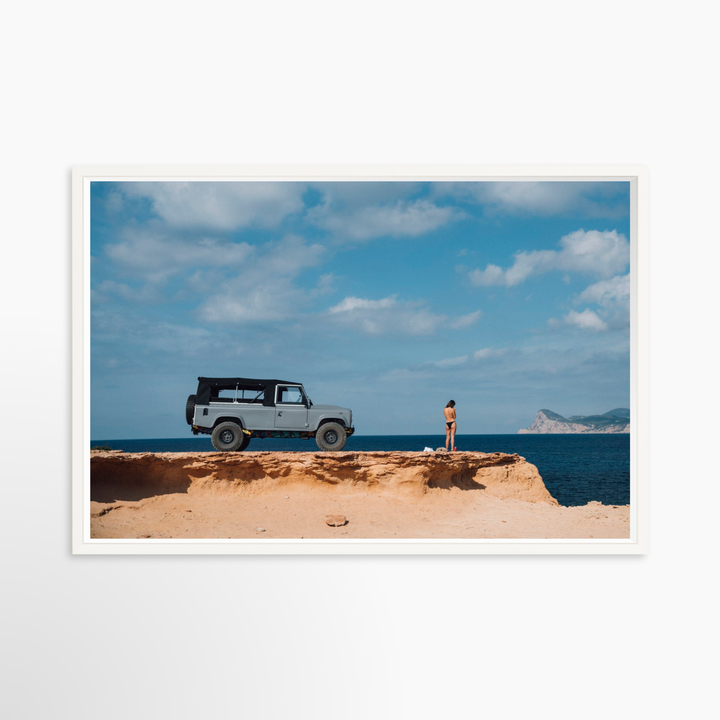 VI - 51x34 / White / Full Bleed