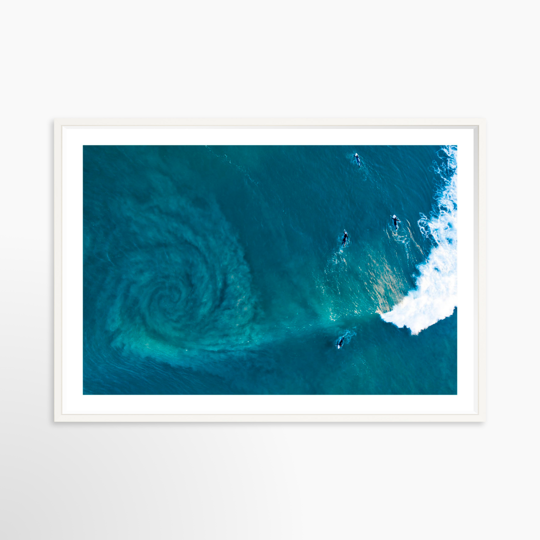 VI - 51x34 / White / Matted