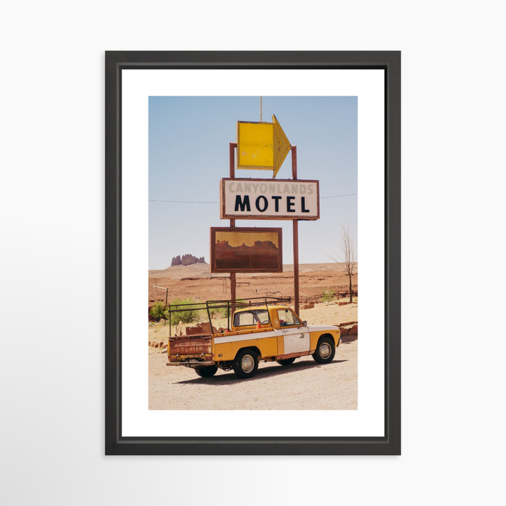 IV - 18x27 / Black / Matted