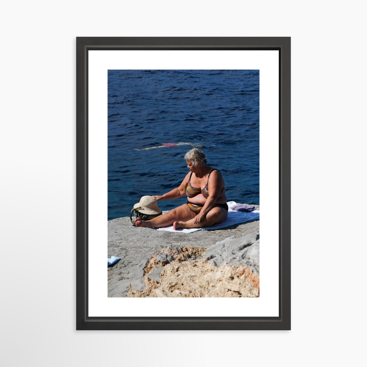 IV - 18x27 / Black / Matted