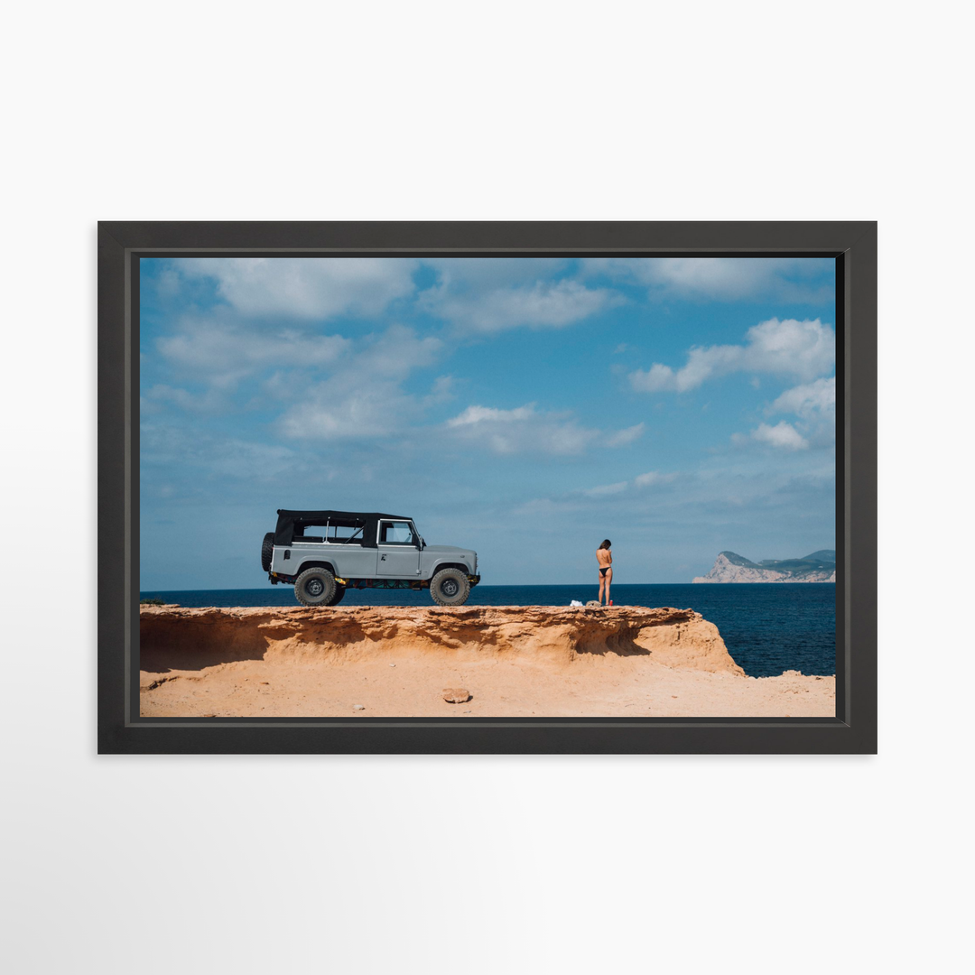 IV - 27x18 / Black / Full Bleed