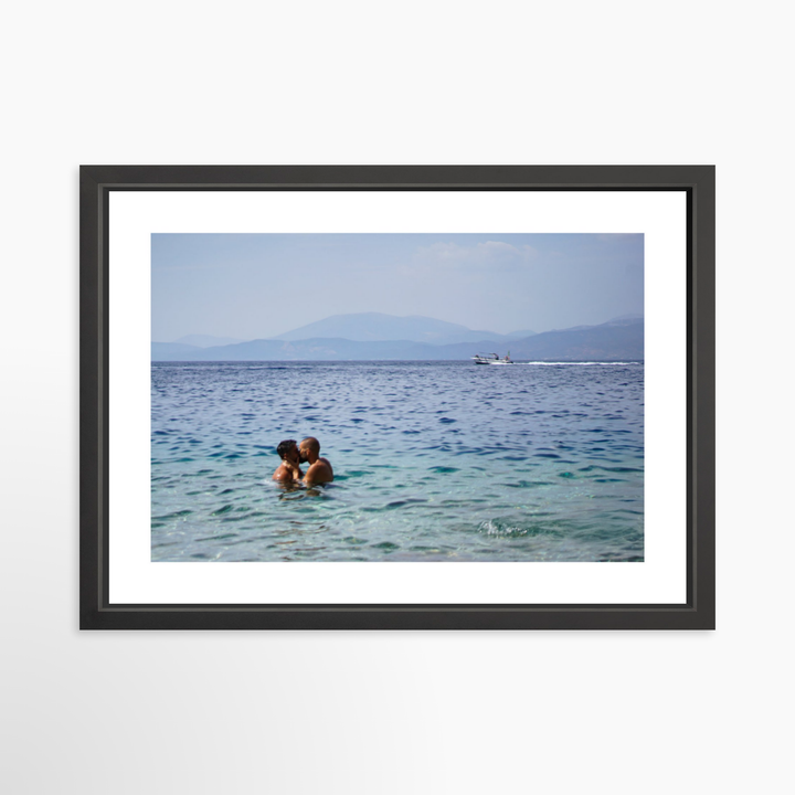 IV - 27x18 / Black / Matted