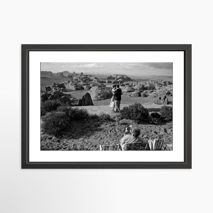 IV - 27x18 / Black / Matted