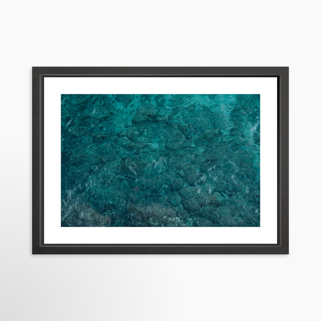 IV - 27x18 / Black / Matted