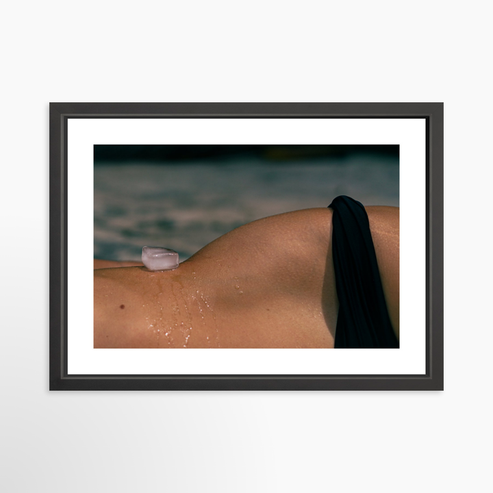 IV - 27x18 / Black / Matted