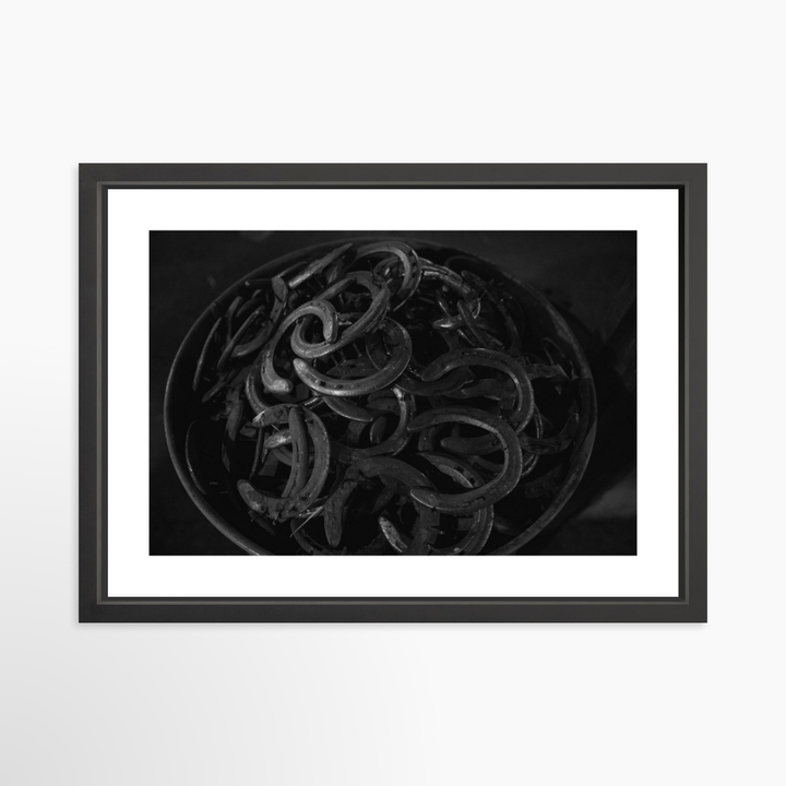 IV - 27x18 / Black / Matted