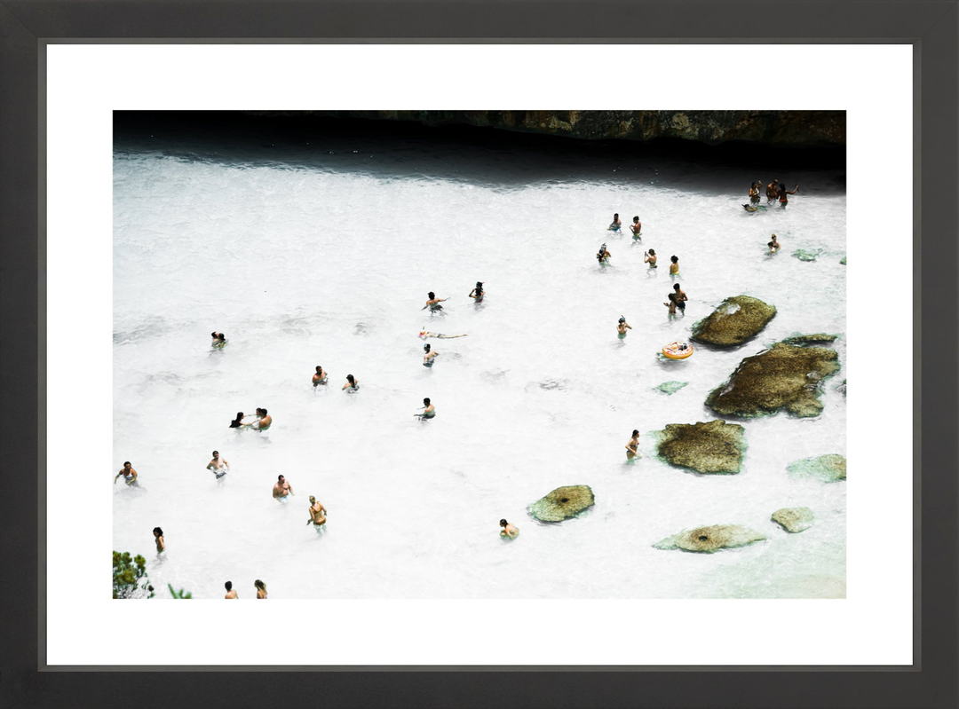 III - 19.5x13 / Black / Matted