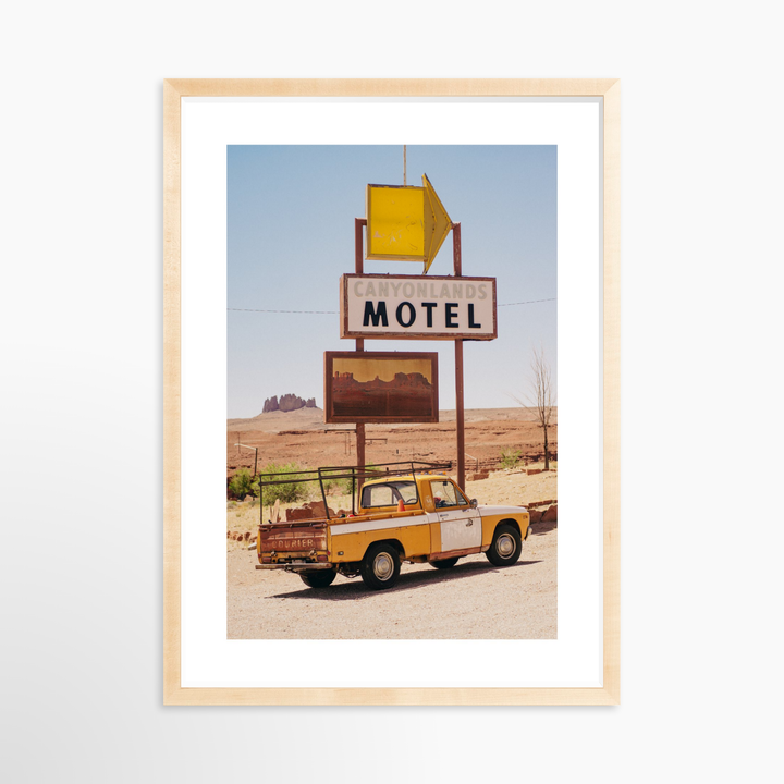 IV - 18x27 / Natural / Matted