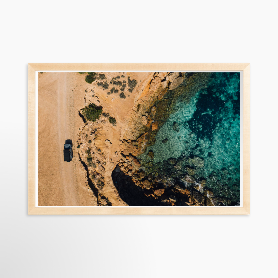 IV - 27x18 / Natural / Full Bleed