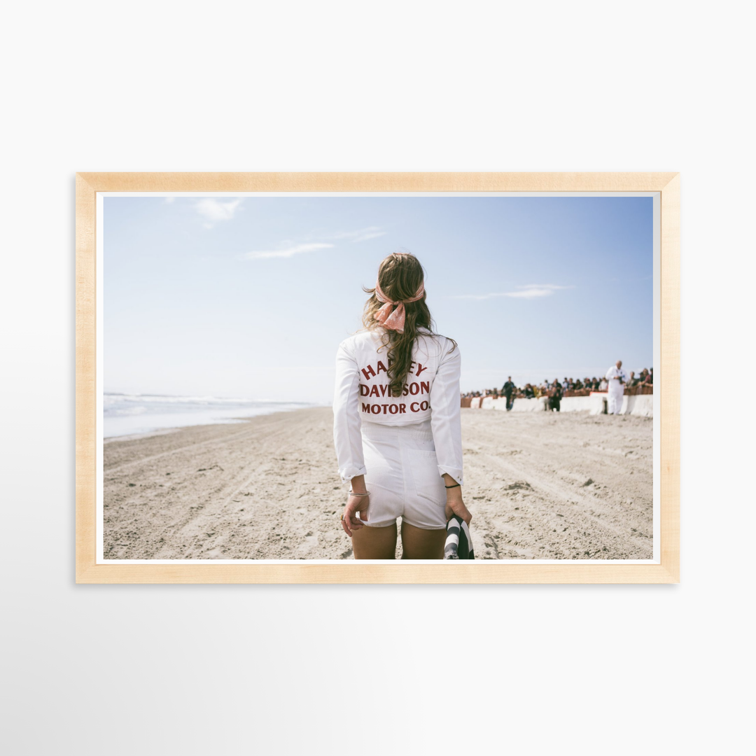 IV - 27x18 / Natural / Full Bleed