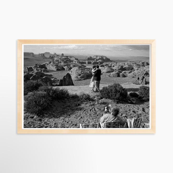 IV - 27x18 / Natural / Full Bleed