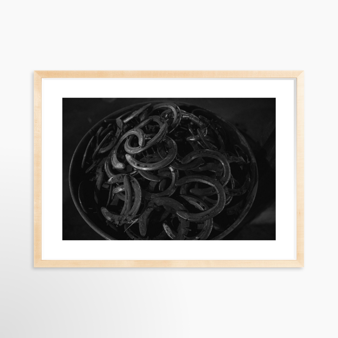 IV - 27x18 / Natural / Matted