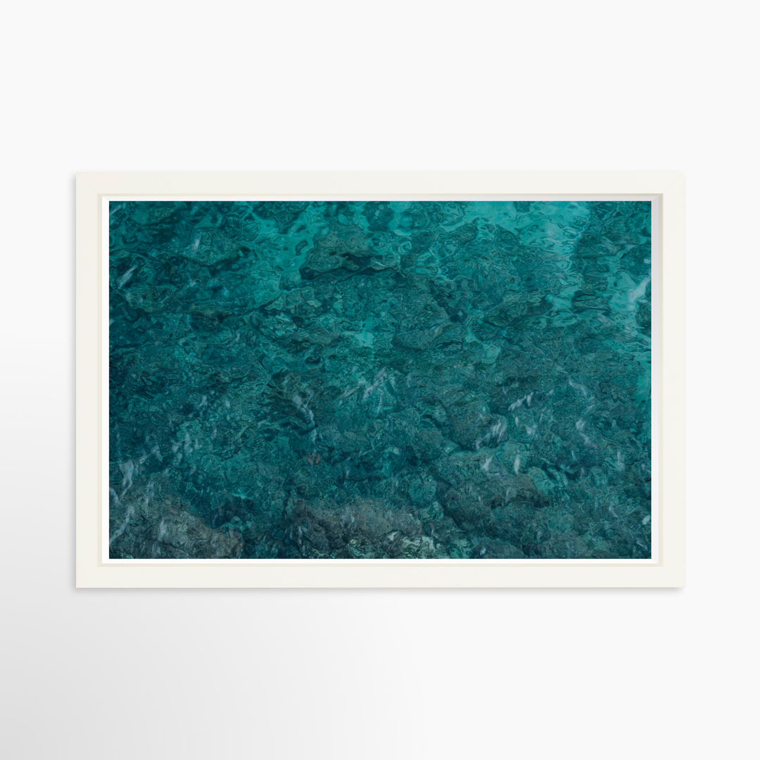 IV - 27x18 / White / Full Bleed