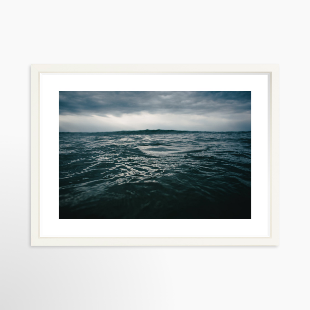 IV - 27x18 / White / Matted