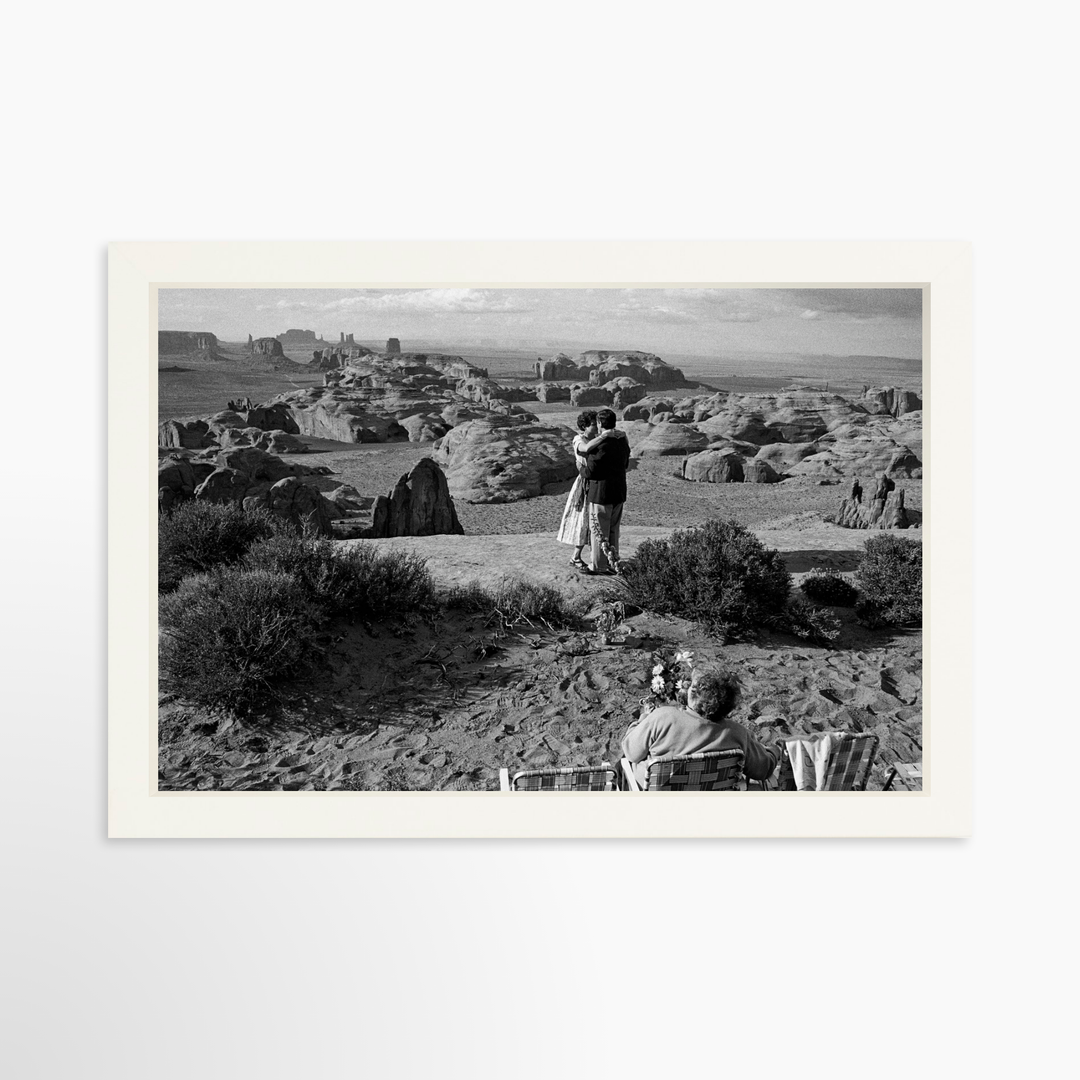 III - 19.5x13 / White / Full Bleed